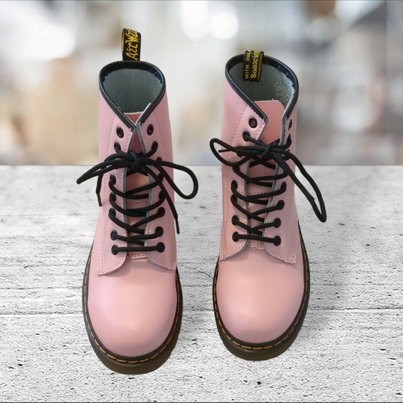 Dr  Martens pink combat boots size 9 - Picture 2 of 15